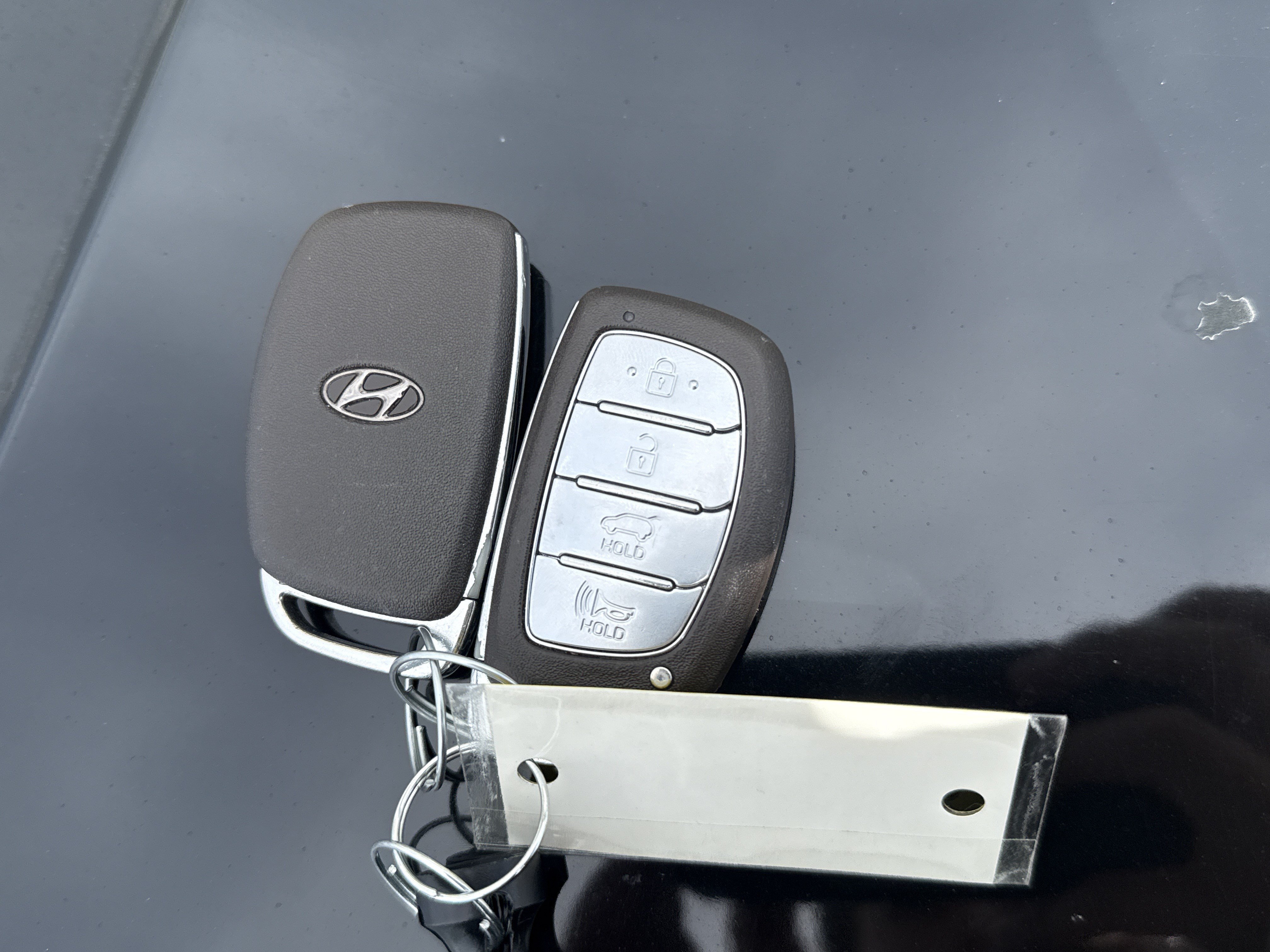 Used 2021 Hyundai Ioniq Blue FWD image 11