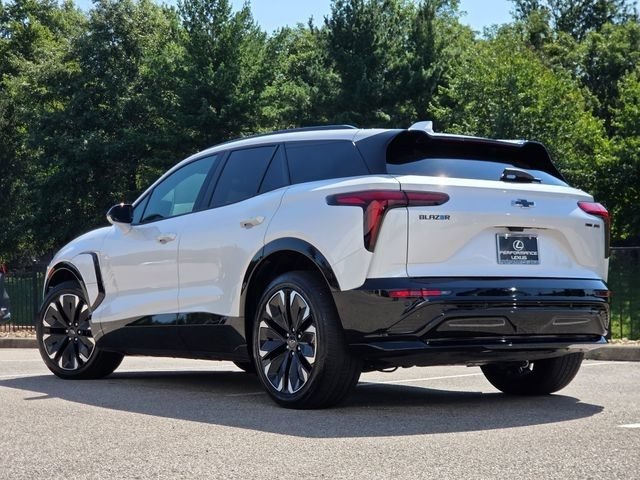 Used 2025 Chevrolet Blazer EV RS AWD/4WD image 24