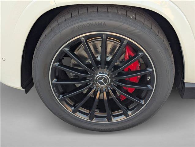 New 2026 Mercedes-Benz GLS 63 AMG 4MATIC image 9