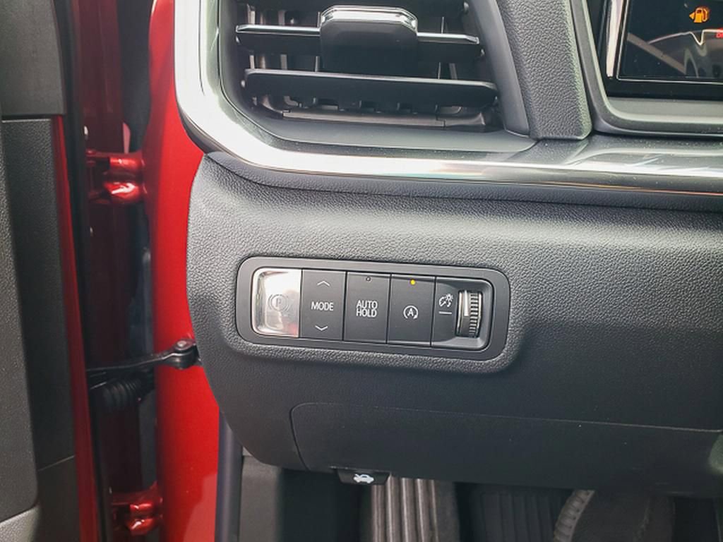 New 2026 GMC Terrain Elevation w/ LPO, Floor Liner Package image 9