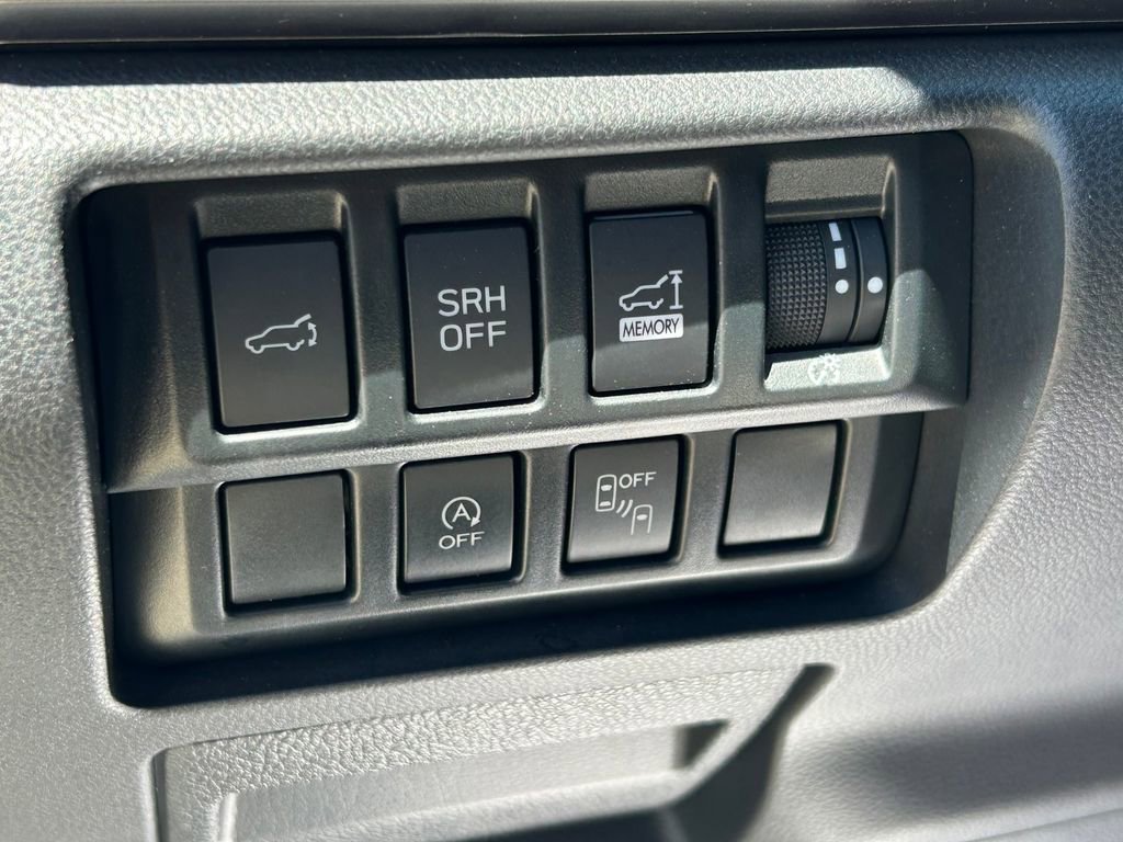 Used 2021 Subaru Forester Premium w/ Popular Package #1 AWD/4WD image 25