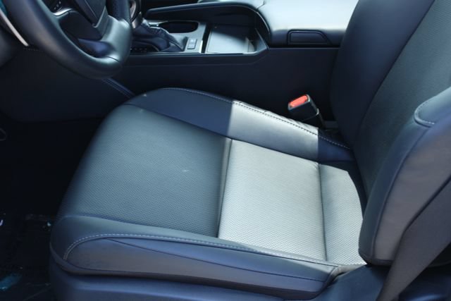 Used 2025 Lexus ES 300h w/ Premium Package FWD image 28
