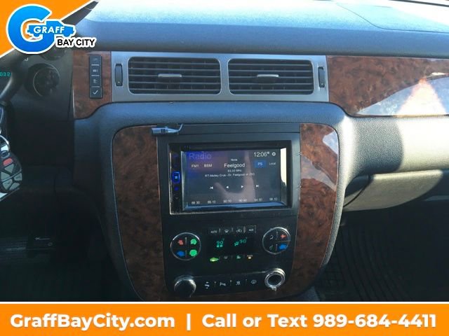 Used 2007 Chevrolet Suburban LTZ w/ LTZ Preferred Equipment Group image 18