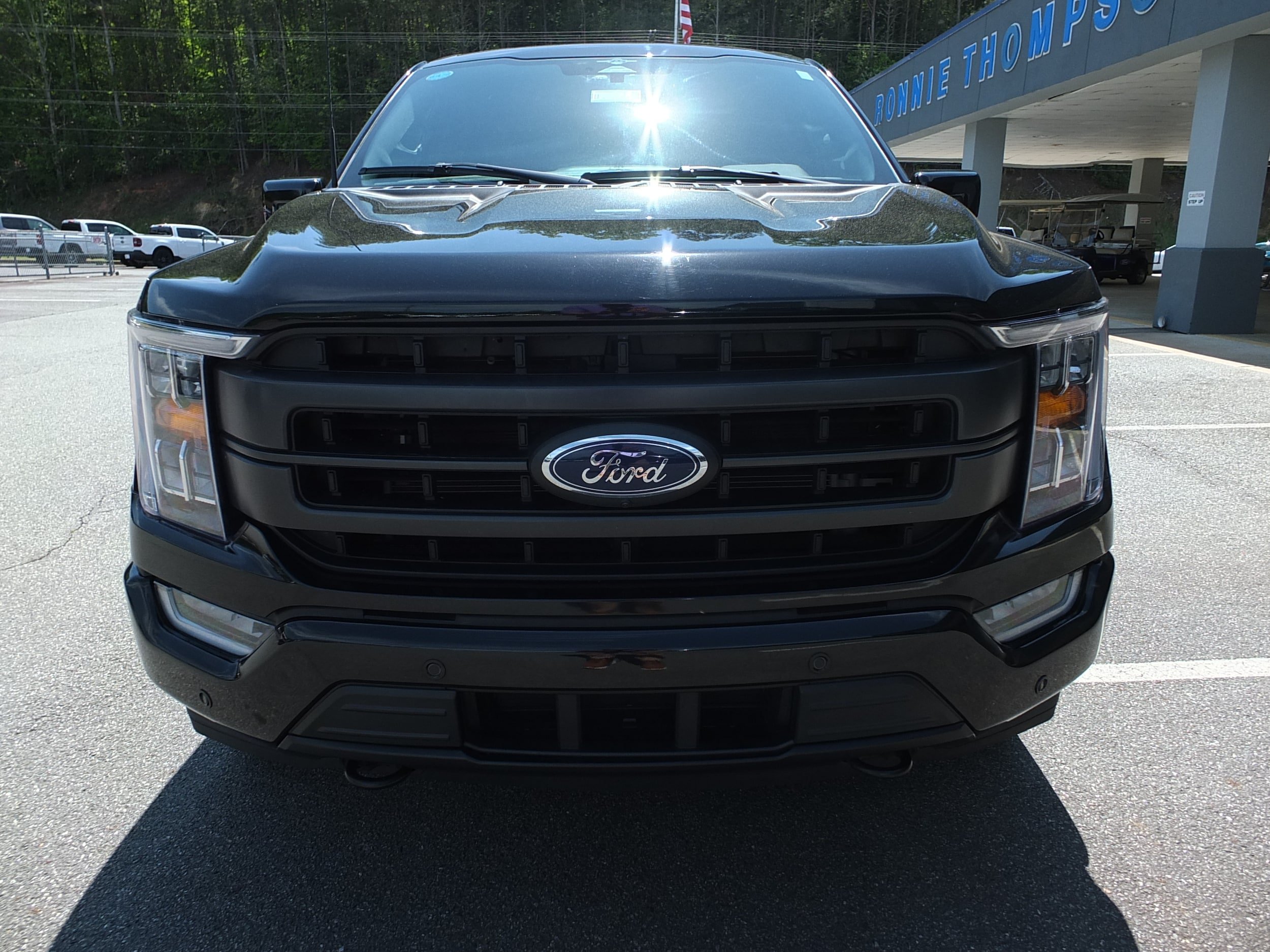 Used 2023 Ford F150 Lariat AWD/4WD image 8