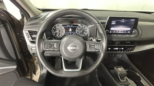 Used 2024 Nissan Rogue SV w/ SV Premium Package AWD/4WD image 14