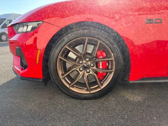 Used 2025 Ford Mustang GT Premium image 9