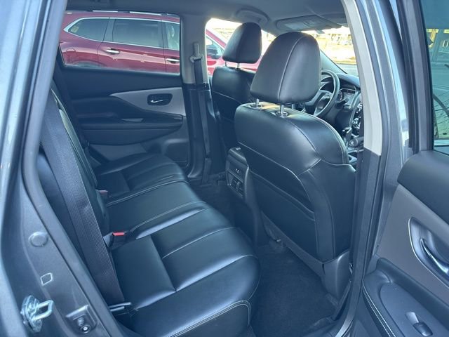 Used 2024 Nissan Murano SV AWD/4WD image 13