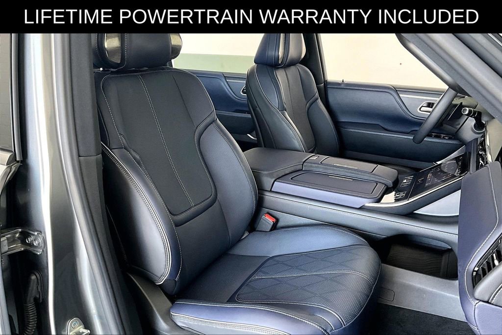 Certified 2026 INFINITI QX80 4WD w/ Sport Exterior Package image 9