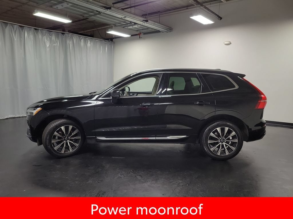 Used 2023 Volvo XC60 B5 Plus FWD image 5