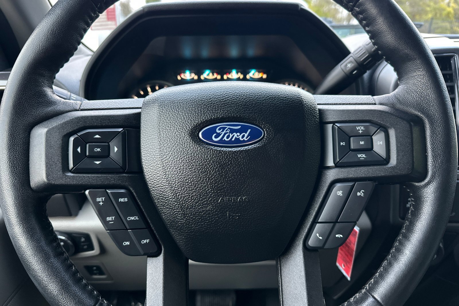 Used 2018 Ford F150 XLT w/ Equipment Group 302A Luxury image 22