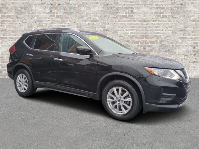 Used 2018 Nissan Rogue SV w/ Premium Package