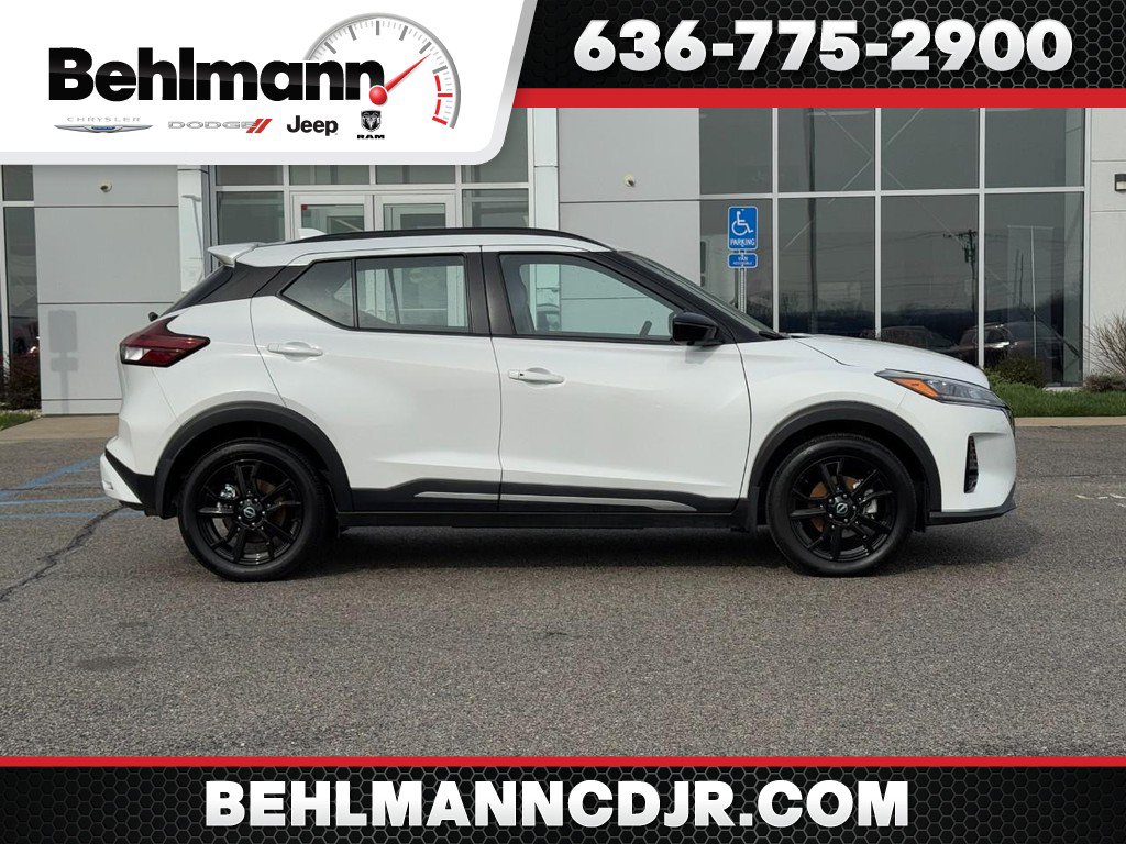 Used 2024 Nissan Kicks SR w/ SR Premium Package image 1