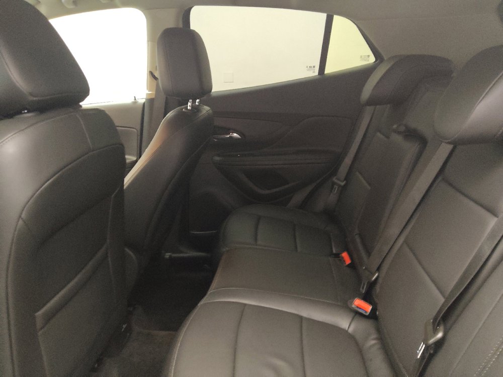Used 2019 Buick Encore Essence FWD image 18