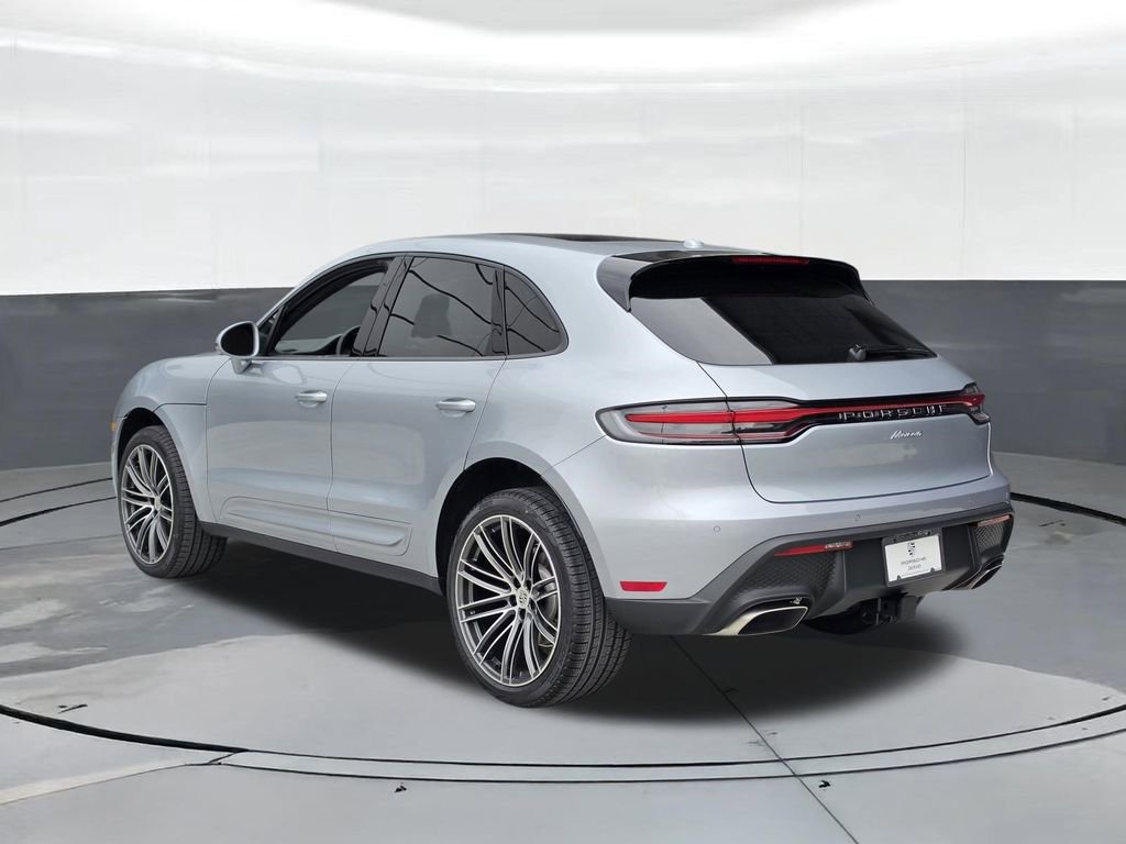 New 2026 Porsche Macan AWD/4WD image 3