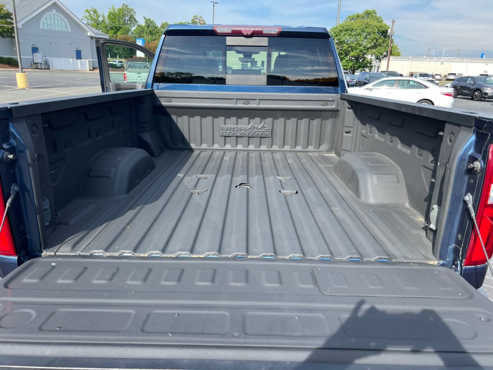 Used 2020 Chevrolet Silverado 3500 High Country w/ Z71 Off-Road Package AWD/4WD image 19