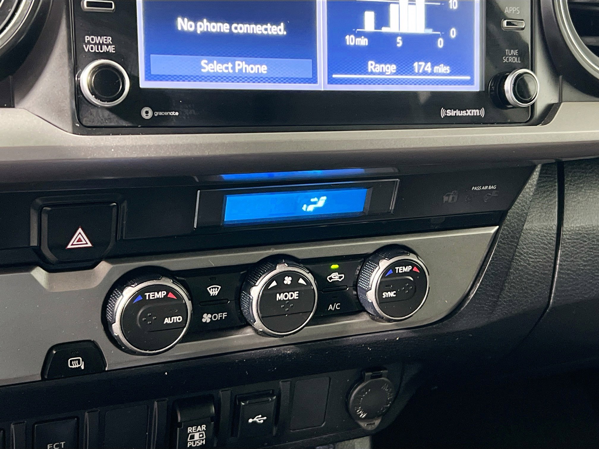 Used 2022 Toyota Tacoma SR5 w/ Technology Package image 26