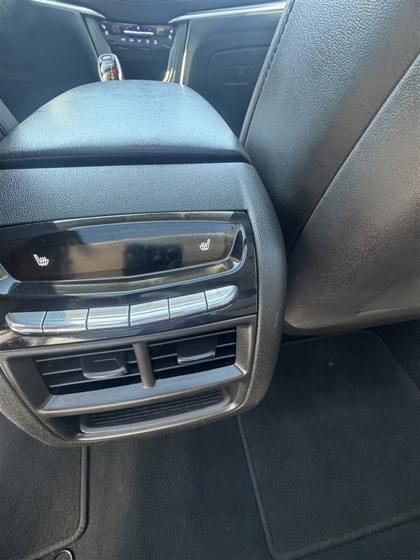 Used 2018 Cadillac XT5 Premium Luxury image 23