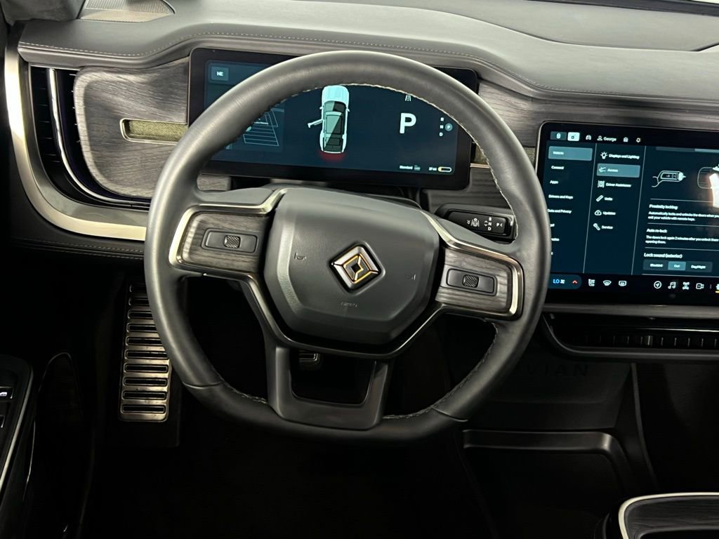 Used 2024 Rivian R1S Adventure image 11