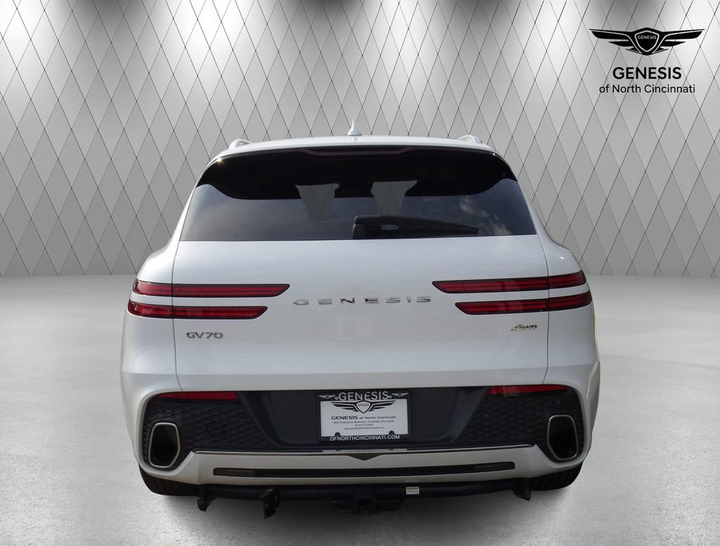 Used 2022 Genesis GV70 2.5T w/ Select Package AWD/4WD image 4