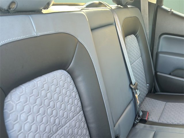 Used 2020 Chevrolet Colorado Z71 image 39