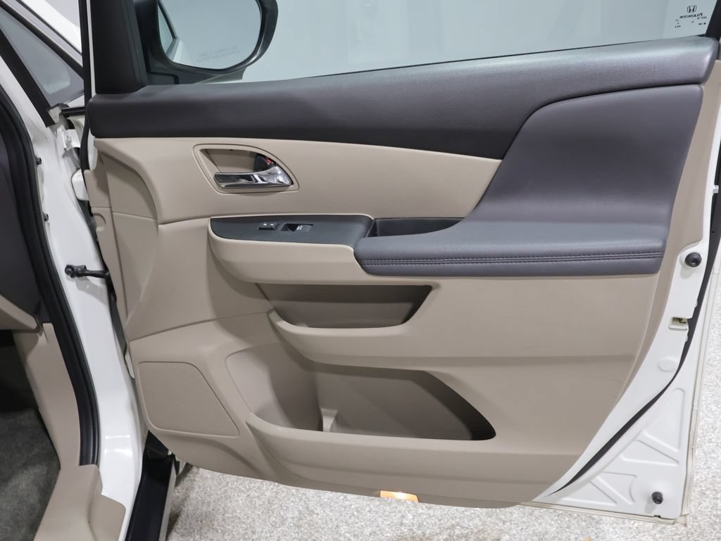 Used 2016 Honda Odyssey EX-L image 22