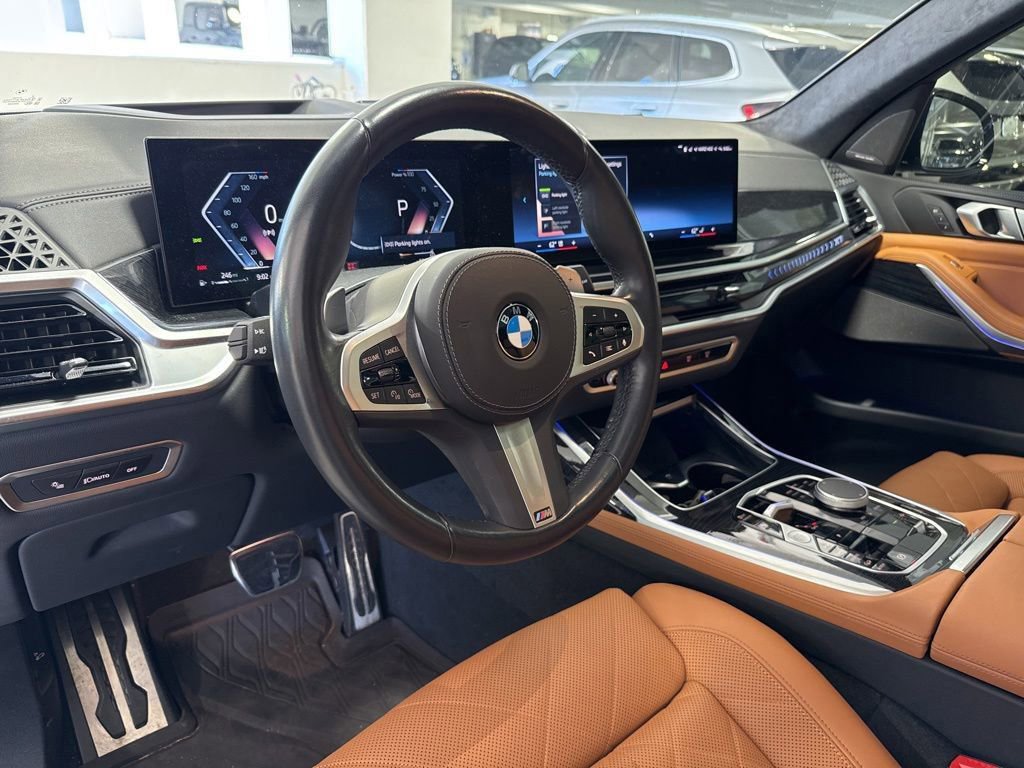 Certified 2024 BMW X7 xDrive40i w/ M Sport Package AWD/4WD image 13
