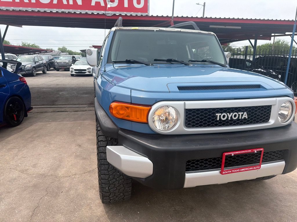 Used 2012 Toyota FJ Cruiser 4WD w/ Upgrade Pkg image 24