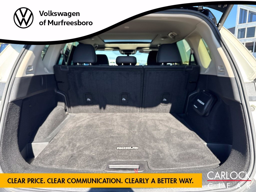 Used 2023 Nissan Rogue SV w/ SV Premium B Package FWD image 29