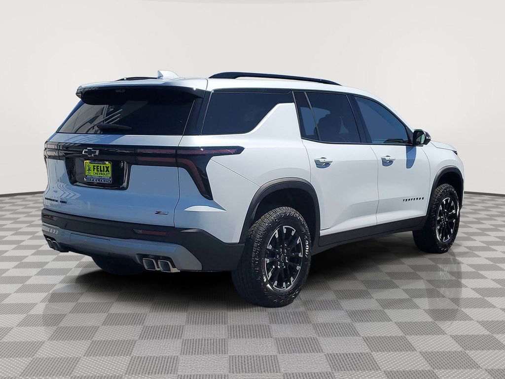 New 2026 Chevrolet Traverse Z71 w/ Driver Confidence Package AWD/4WD image 4