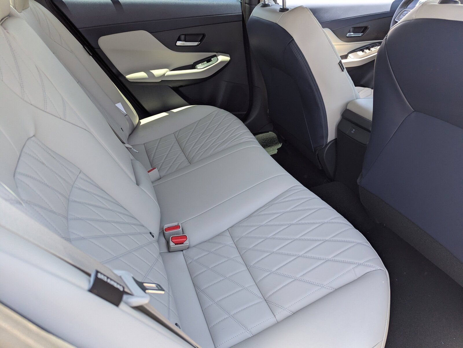 New 2026 Nissan Sentra SL w/ Floor Mat Package FWD image 19