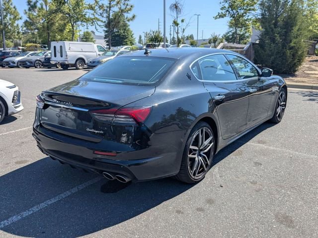 Used 2022 Maserati Quattroporte Modena RWD image 3