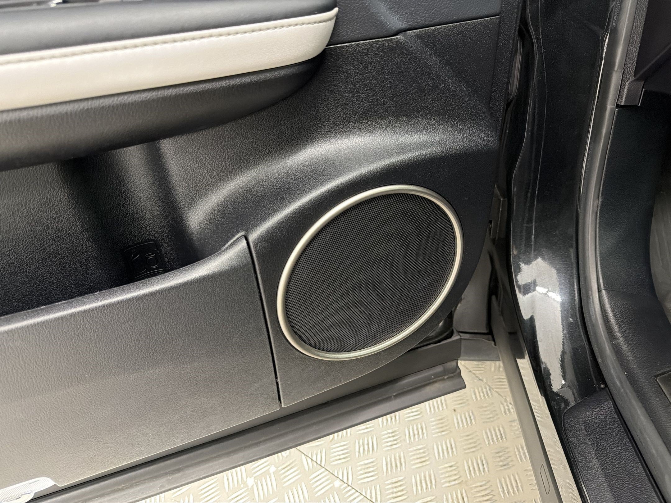 Certified 2022 Lexus RX 450h AWD w/ Special Edition image 32