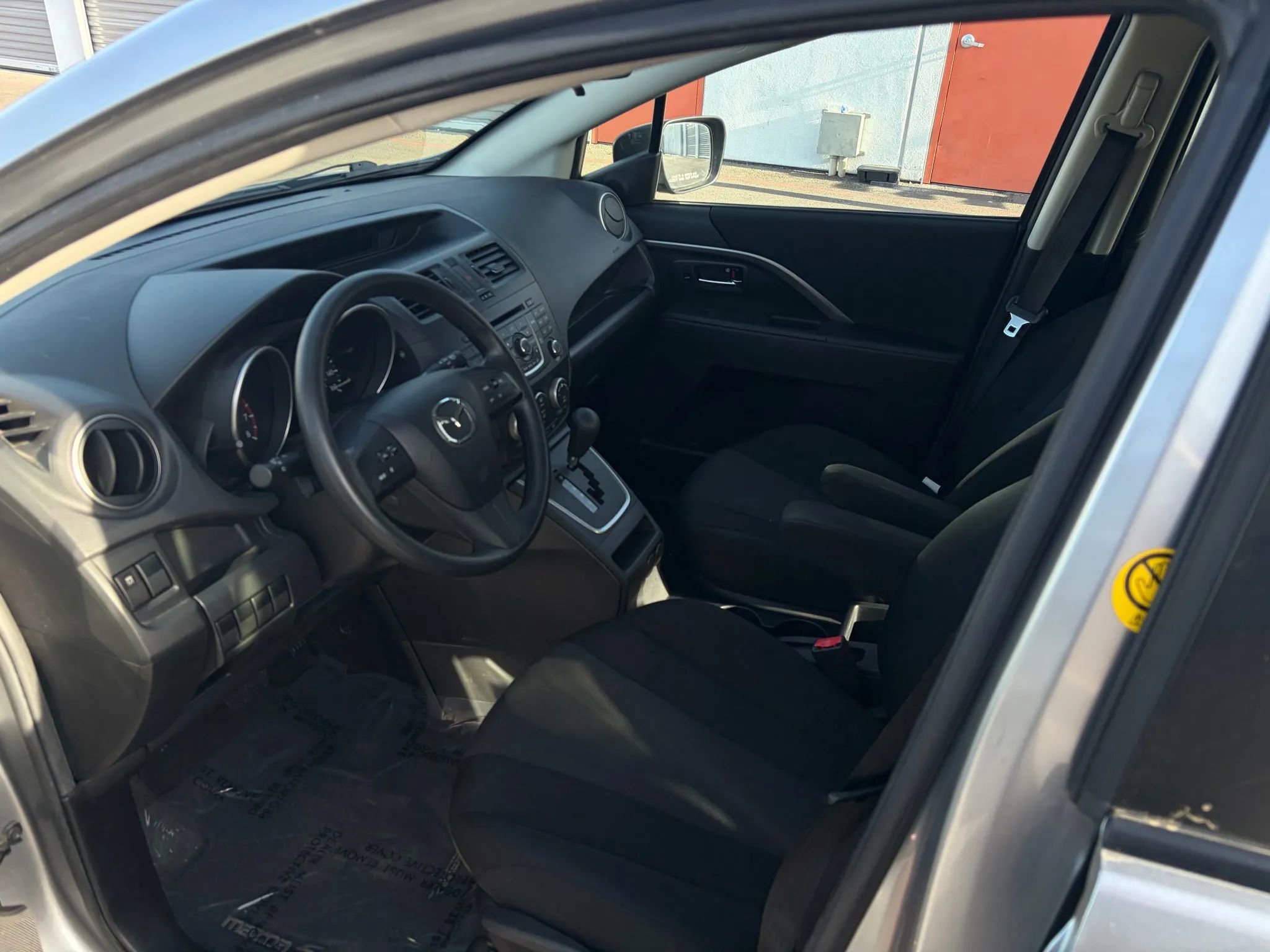 Used 2014 MAZDA MAZDA5 Sport image 14