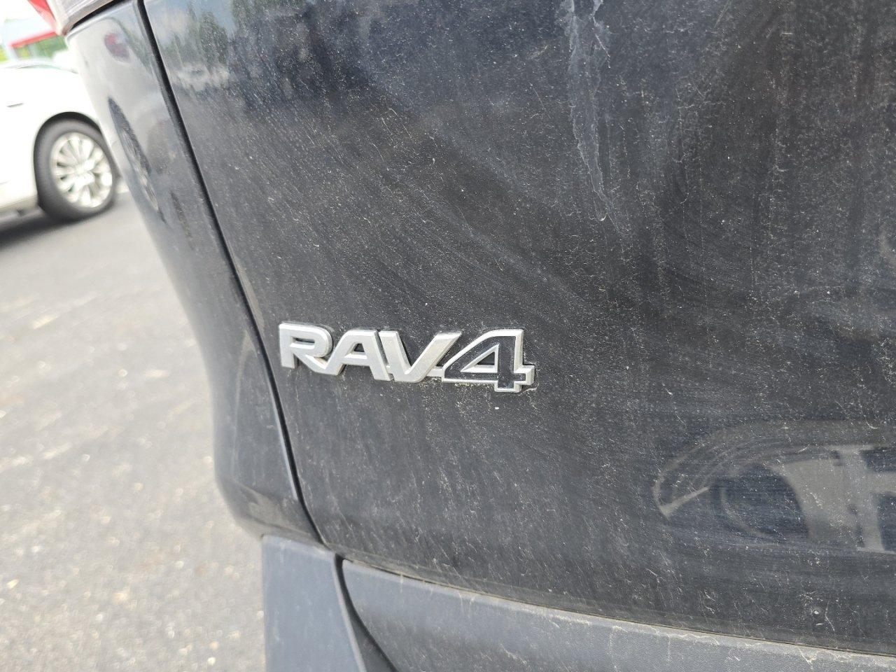 Certified 2024 Toyota RAV4 XLE w/ Convenience Package AWD/4WD image 10