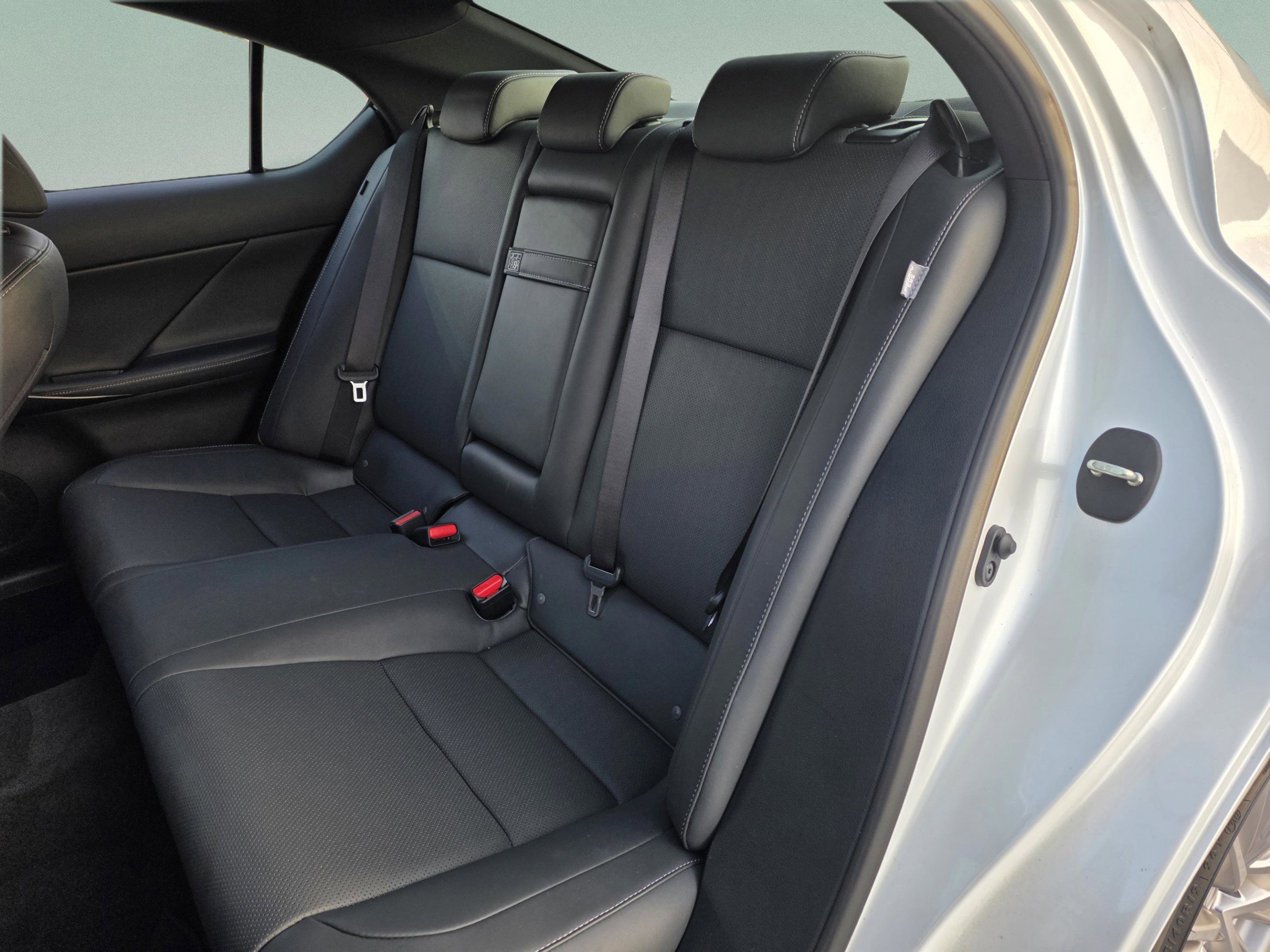 Certified 2024 Lexus IS 300 w/ Premium Package image 30