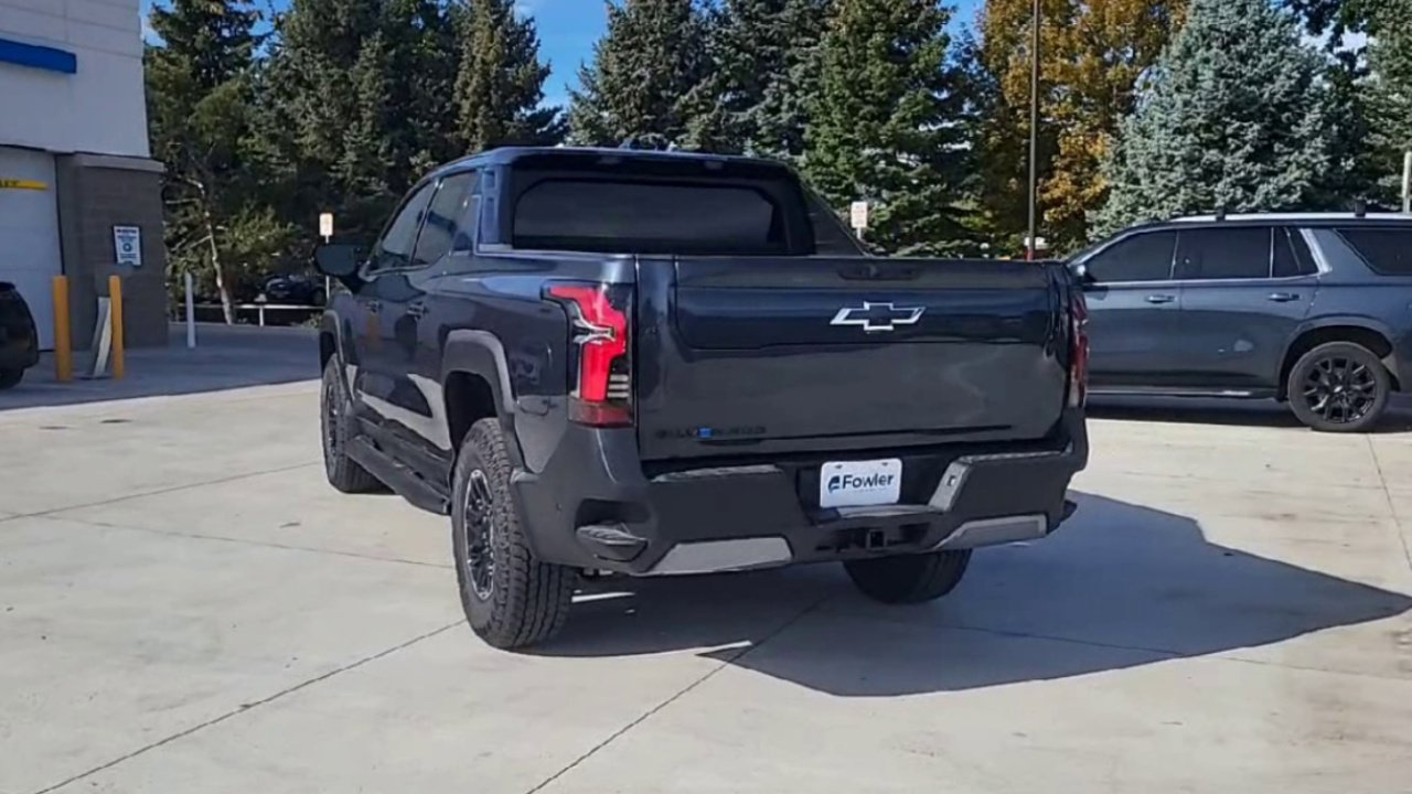 New 2026 Chevrolet Silverado EV Trail Boss image 42