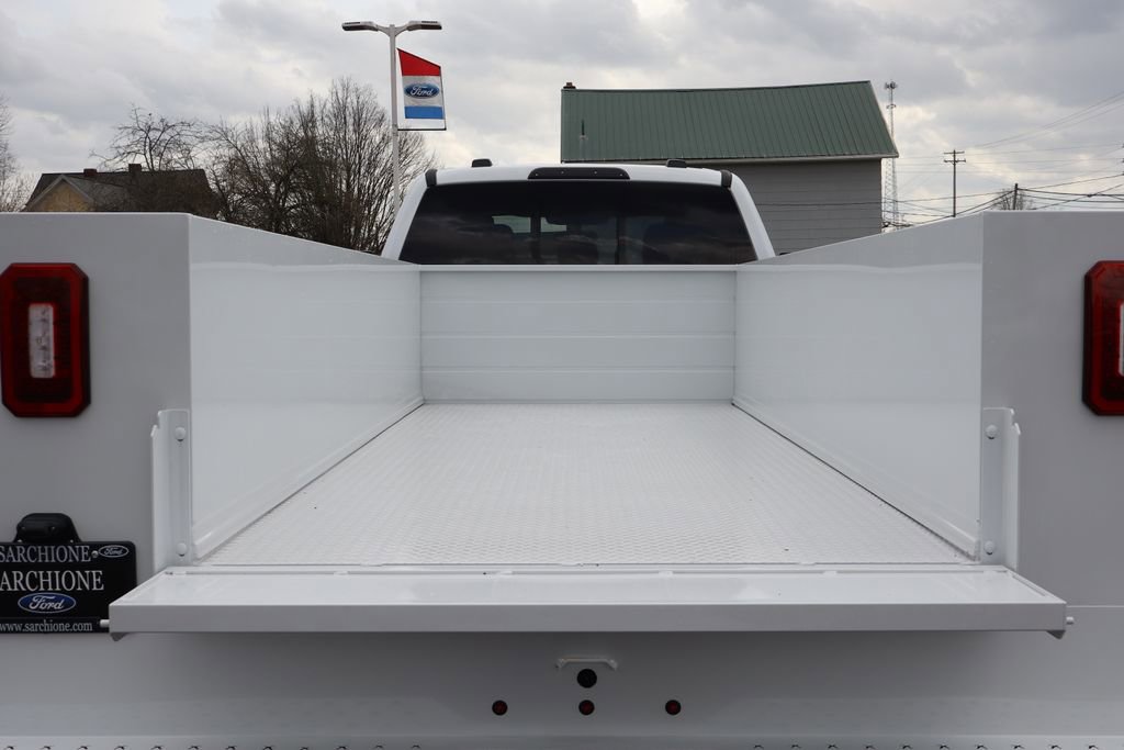 New 2026 Ford F550 4x4 Supercab Super Duty image 18