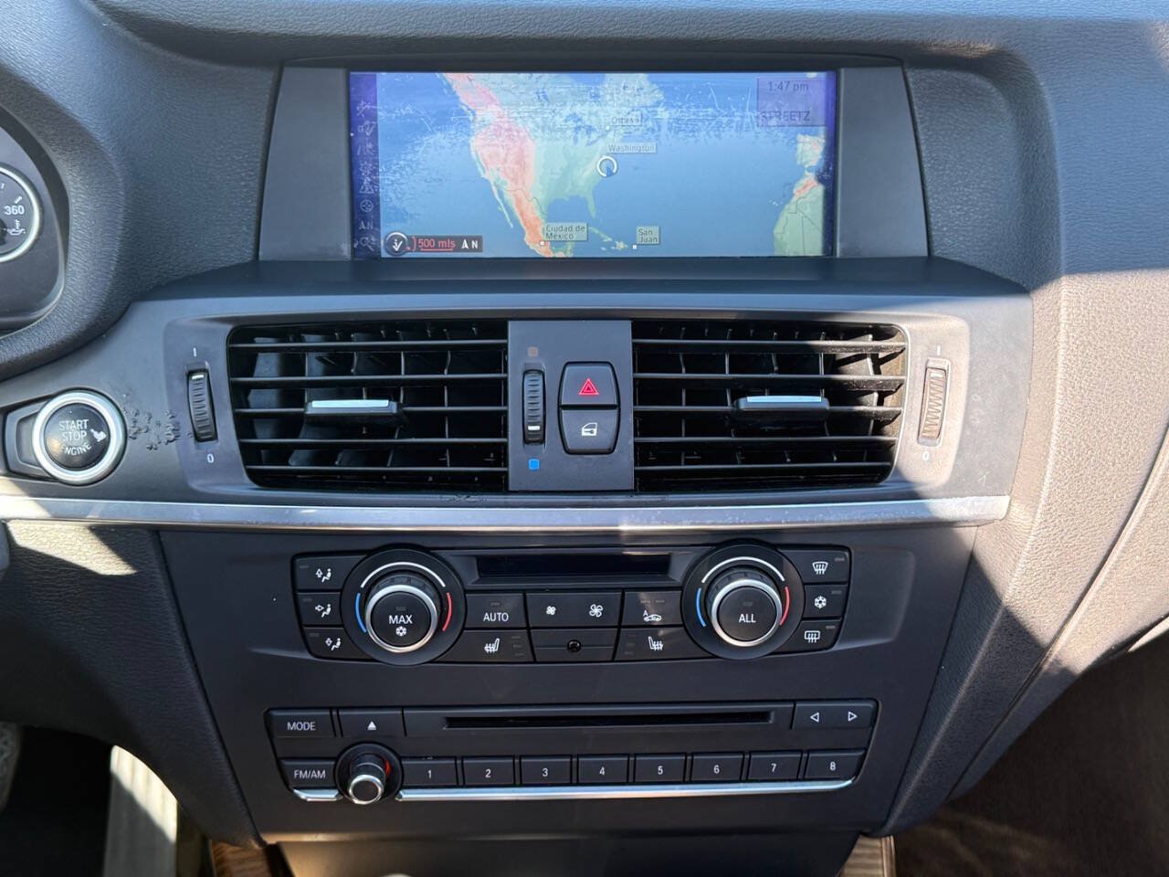 Used 2011 BMW X3 xDrive28i AWD/4WD image 8