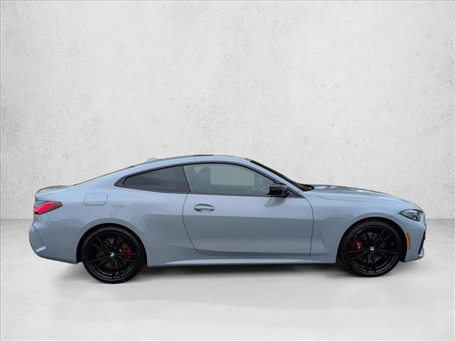 Used 2024 BMW 430i Coupe w/ M Sport Package RWD image 4