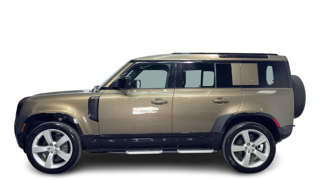 Used 2021 Land Rover Defender 110 X-Dynamic SE AWD/4WD image 1