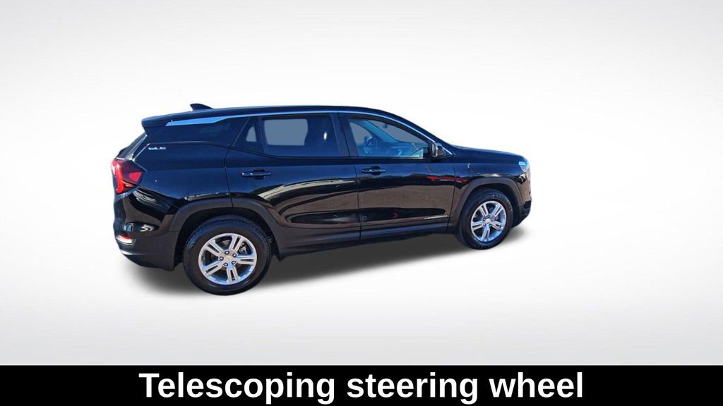 Used 2024 GMC Terrain SLE image 9