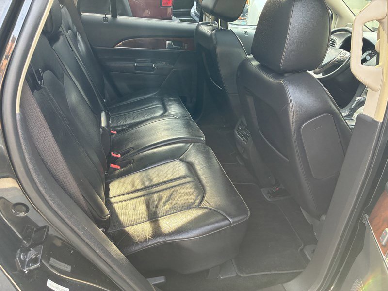 Used 2015 Lincoln MKX AWD w/ Equipment Group 102A image 19