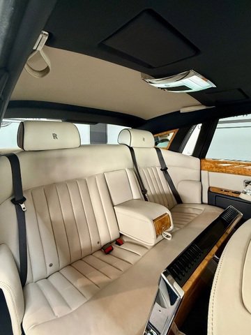 Used 2009 Rolls-Royce Phantom Sedan RWD image 28