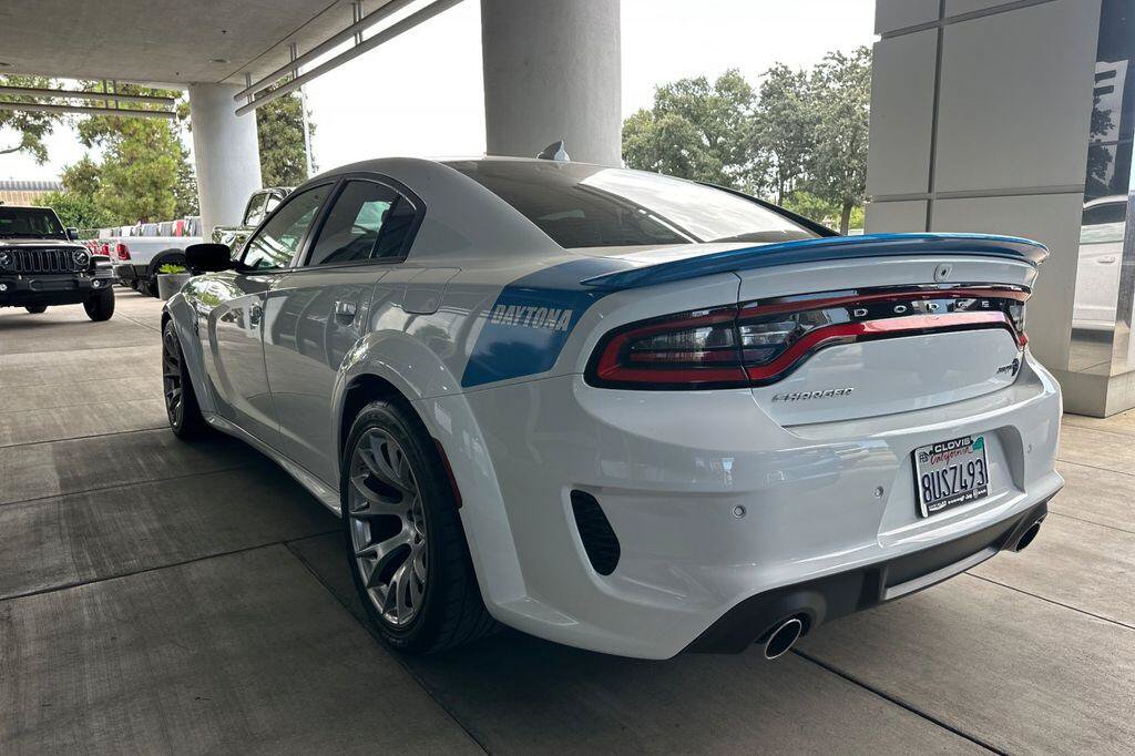 Used 2020 Dodge Charger SRT Hellcat w/ Navigation & Travel Group RWD image 6