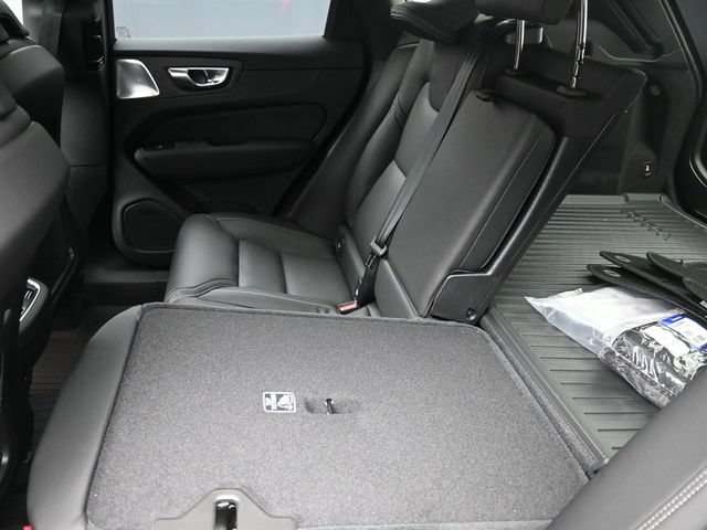 New 2026 Volvo XC60 B5 Ultra w/ Protection Package Premier AWD/4WD image 22