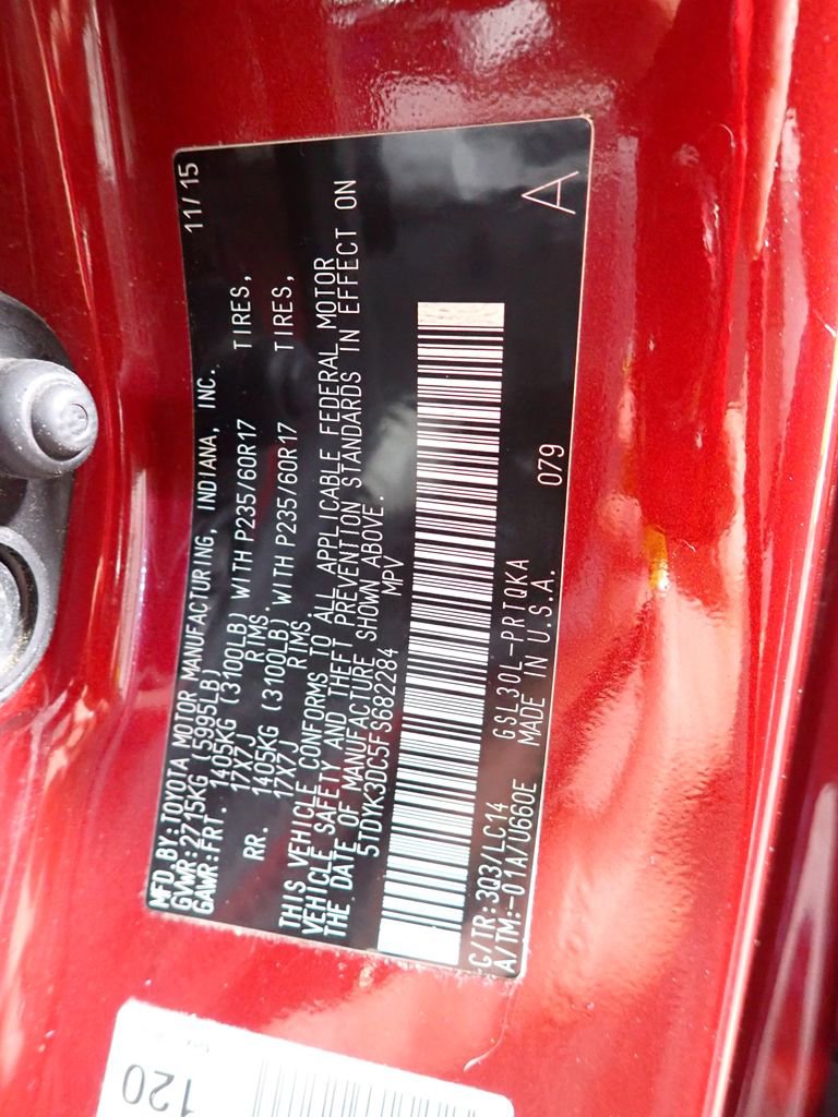 Used 2015 Toyota Sienna XLE w/ XLE Navigation Package image 45