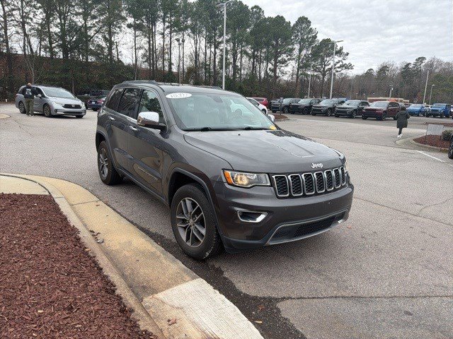 Used 2017 Jeep Grand Cherokee Limited w/ Trailer Tow Group IV image 8