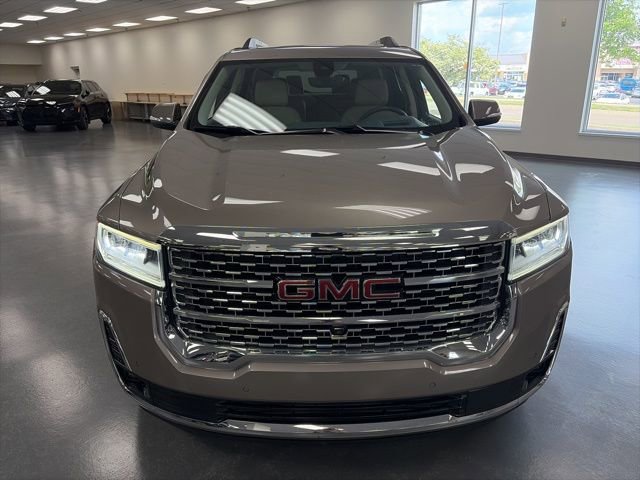Used 2023 GMC Acadia Denali w/ Denali Technology Package AWD/4WD image 2