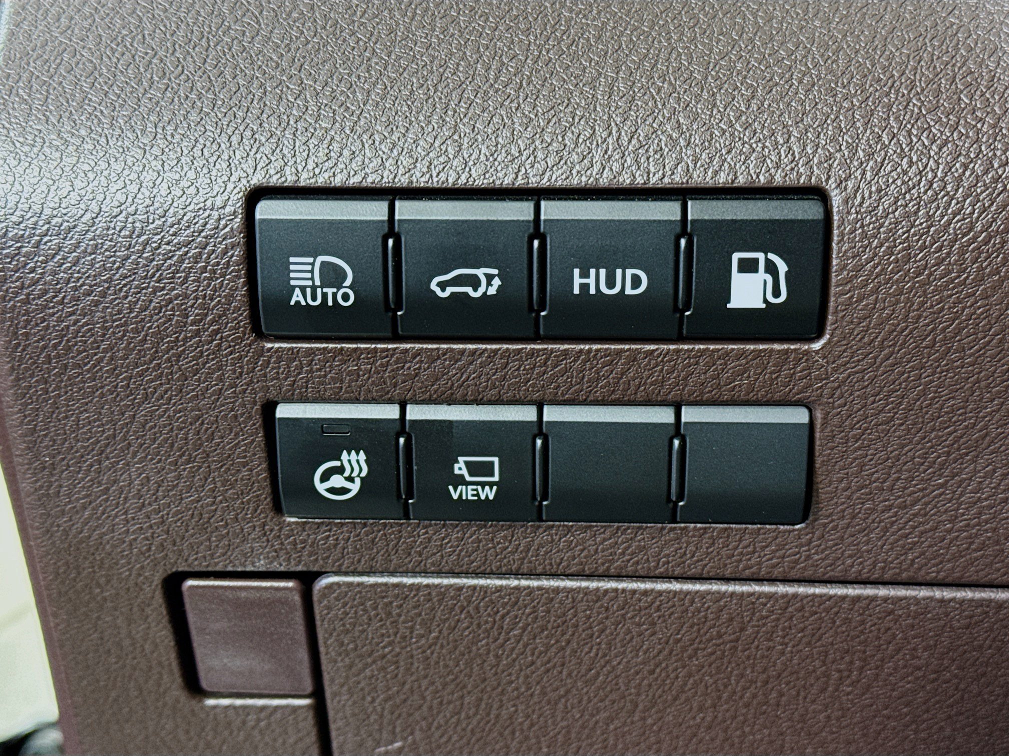 Used 2020 Lexus RX 450h AWD w/ Luxury Package image 10