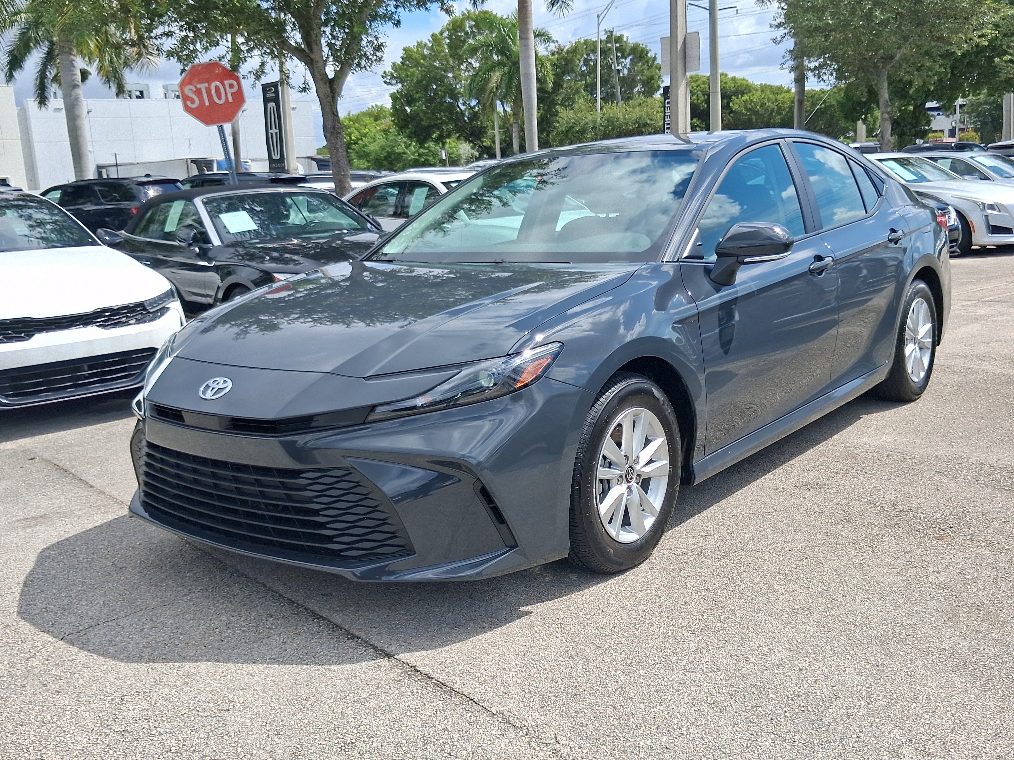 Used 2026 Toyota Camry LE FWD image 2